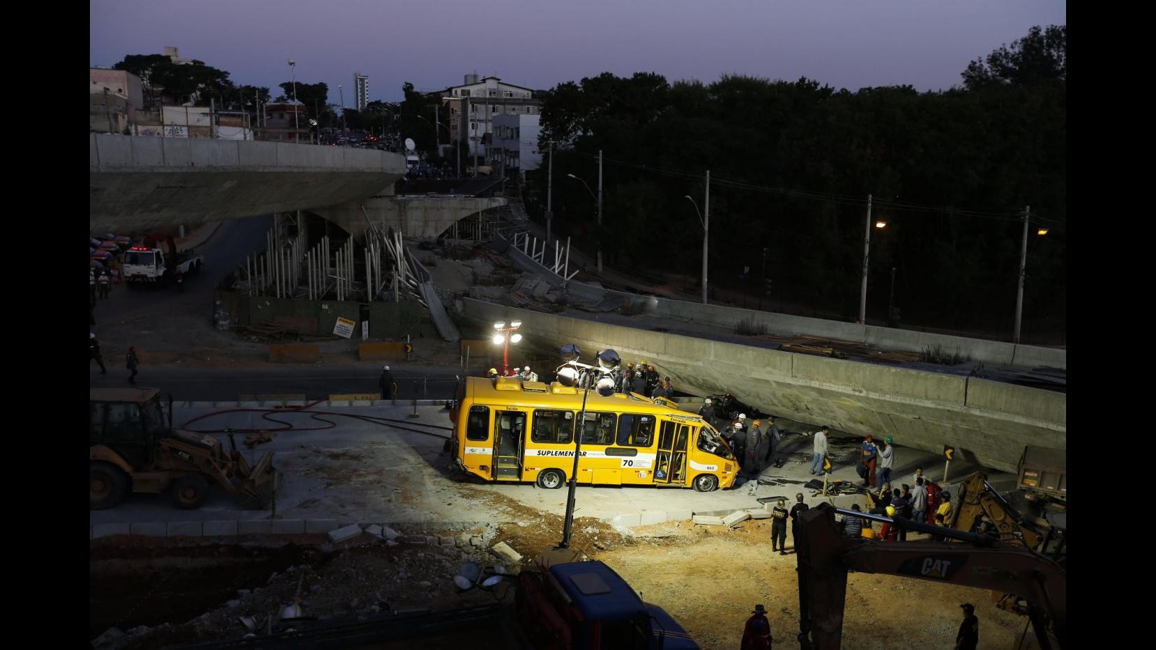 Enna, furgone precipitato: nessuna traccia del conducente,mezzo rubato