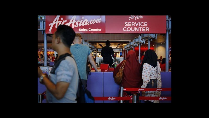 Volo AirAsia, ricerche condotte da Indonesia, Singapore e Malesia