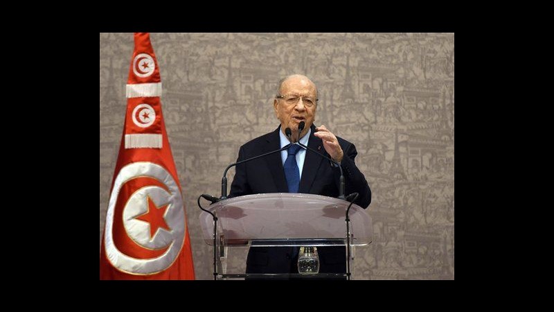 Tunisia, Essebsi annuncia: Lascerò la presidenza di Nidaa Tounes