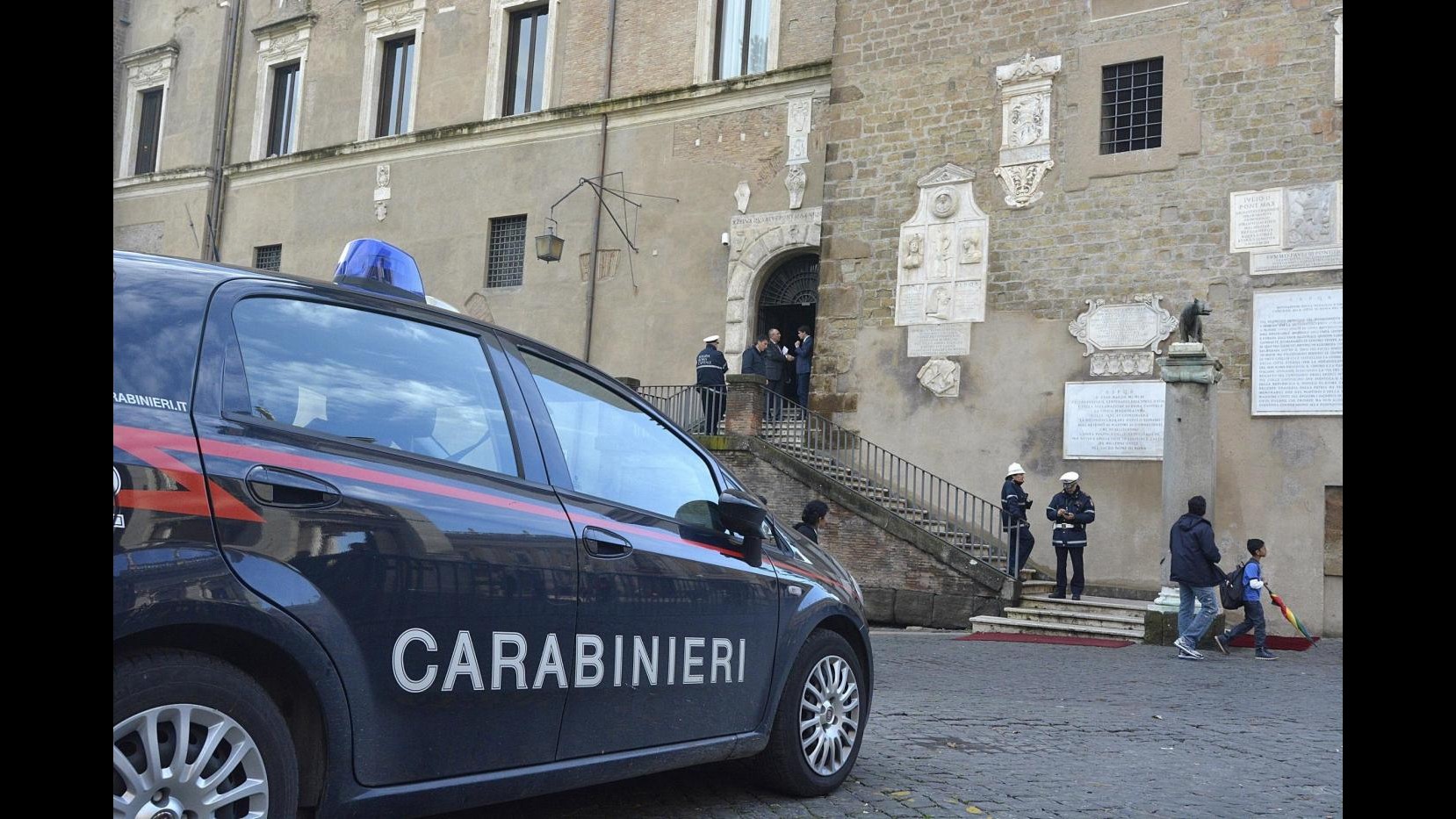 ‘Ndrangheta, arrestati 3 favoreggiatori dei latitanti Bellocco a Roma