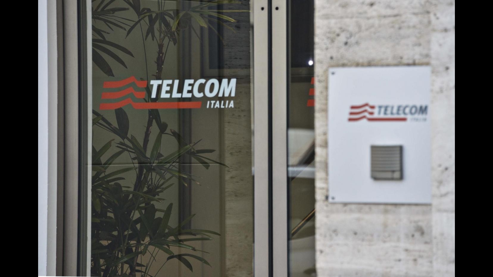 Telecom, al via #TIMgirlsHackathon: maratona coding per studentesse