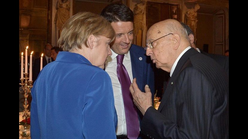 Merkel chiama Napolitano: Ha rafforzato credibilità Italia