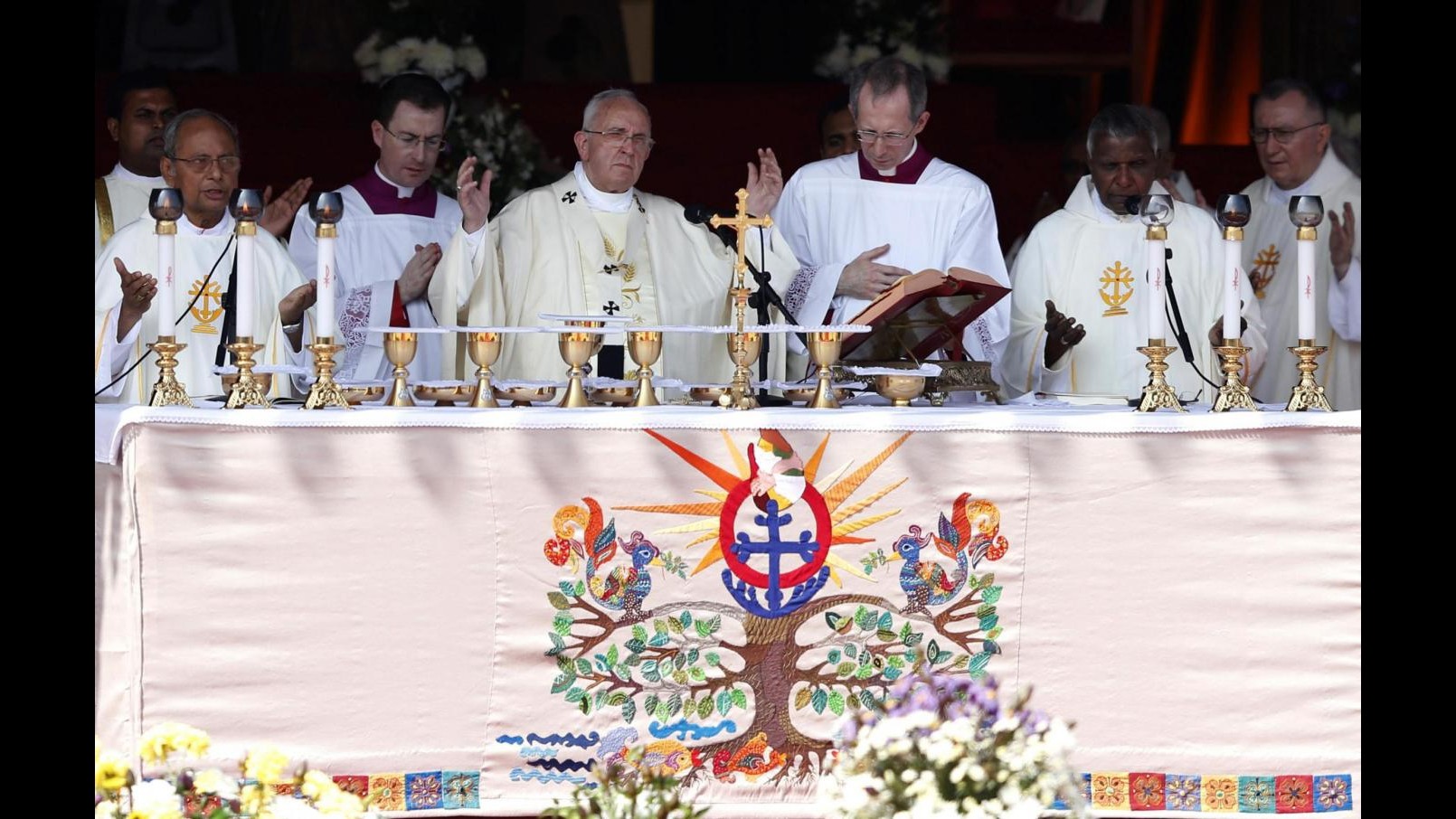 Sri Lanka, 500mila fedeli a canonizzazione primo santo