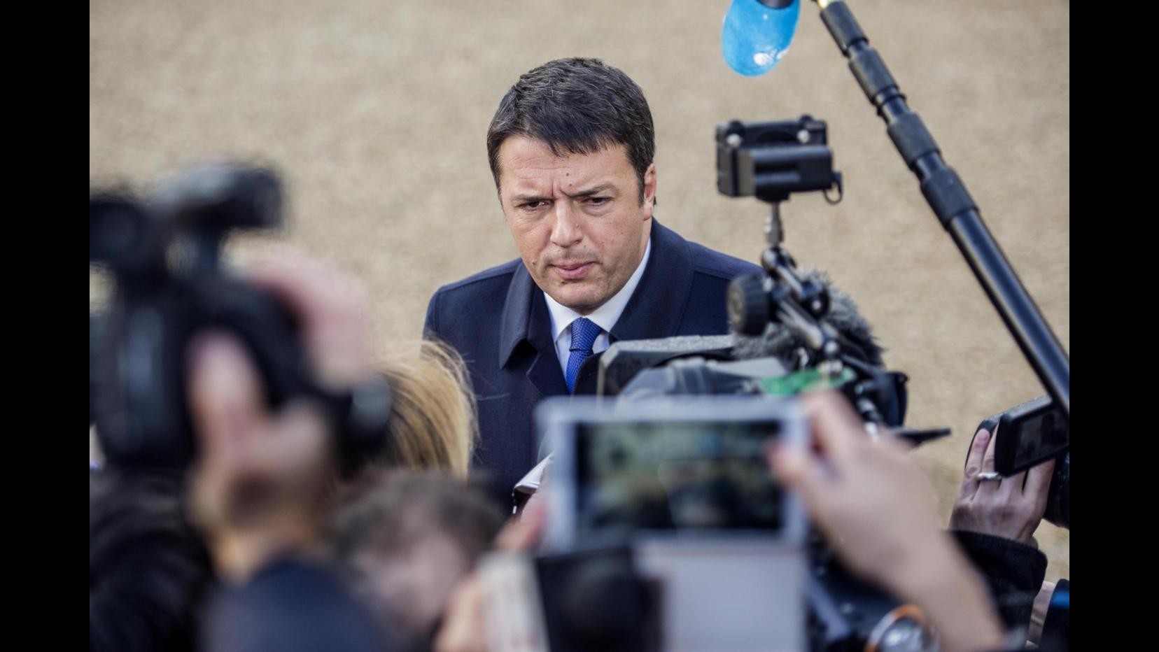 Renzi rilancia su Twitter hashtag #GraziePresidente