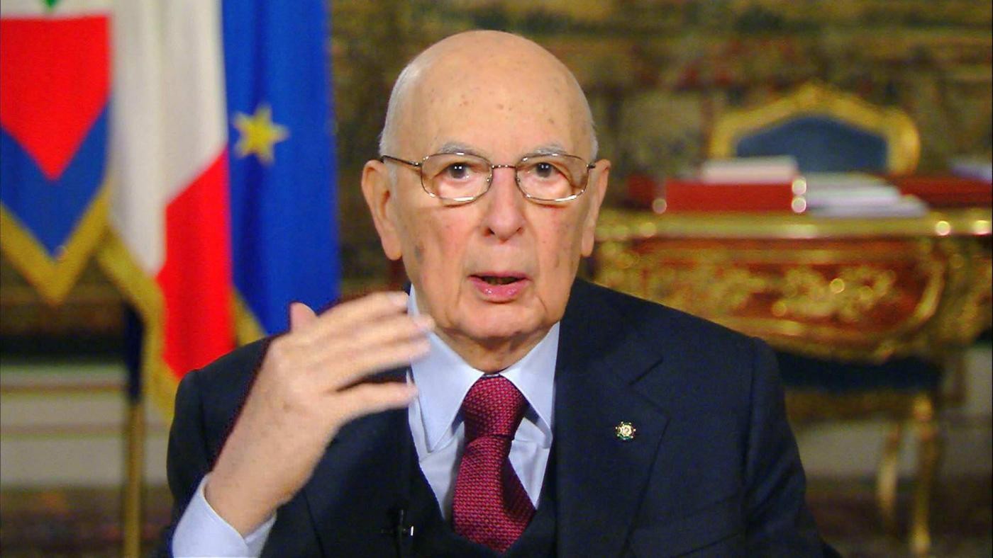 Napolitano: Paese sappia ritrovare in momenti più critici sua unità