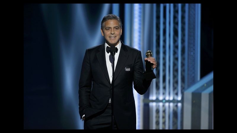 Golden Globes, premio carriera a Clooney: parla di Charlie, del valore dei premi e di Amal