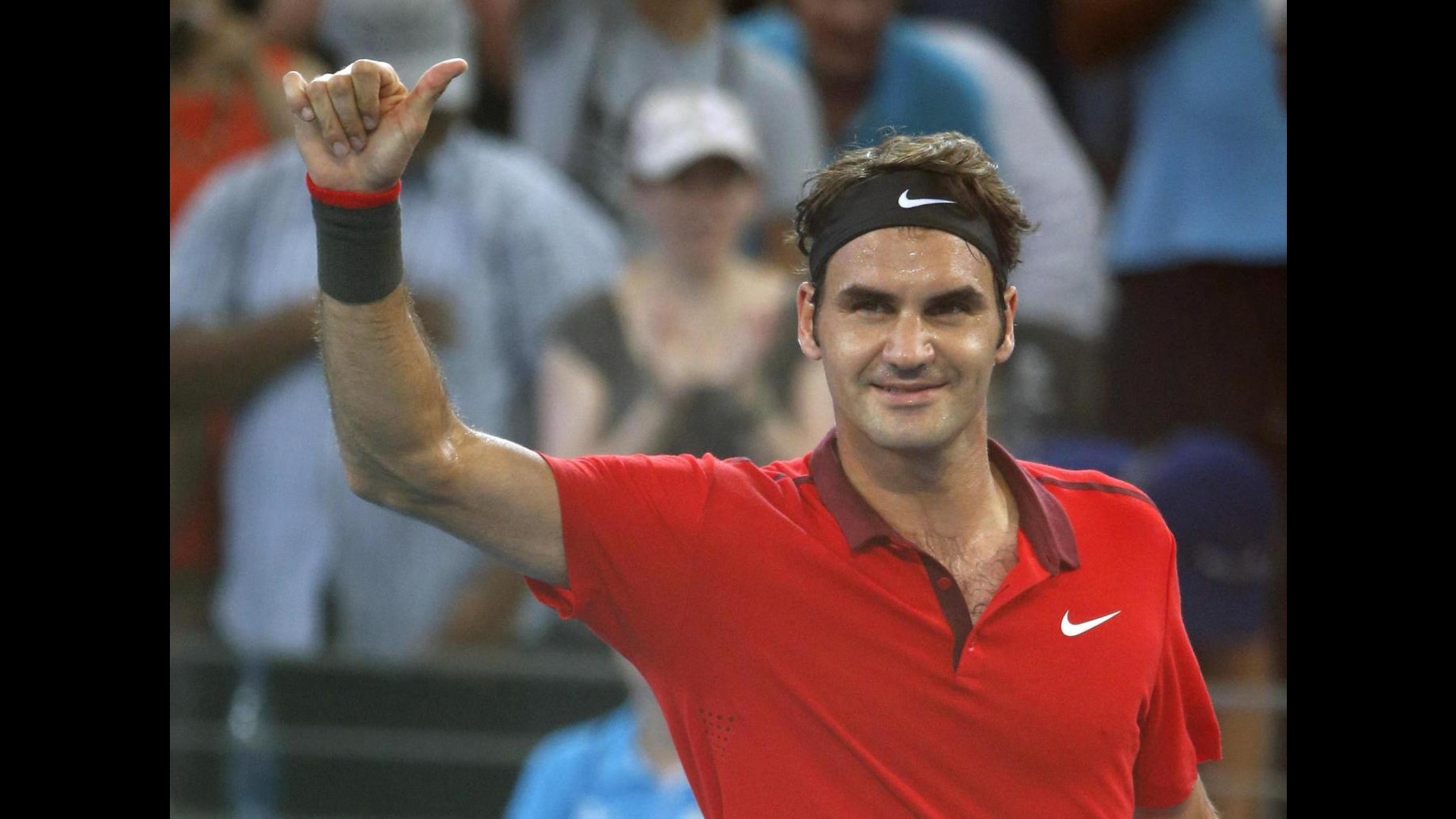 Tennis, Atp Brisbane: Federer sempre più nella leggenda, contro Raonic vittoria n. 1000