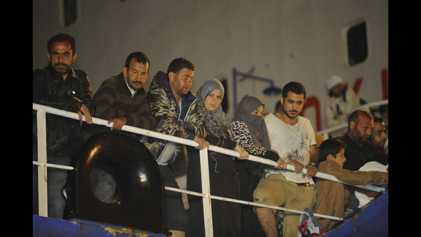 Sbarchi, soccorsi 373 migranti a 200 km da Lampedusa