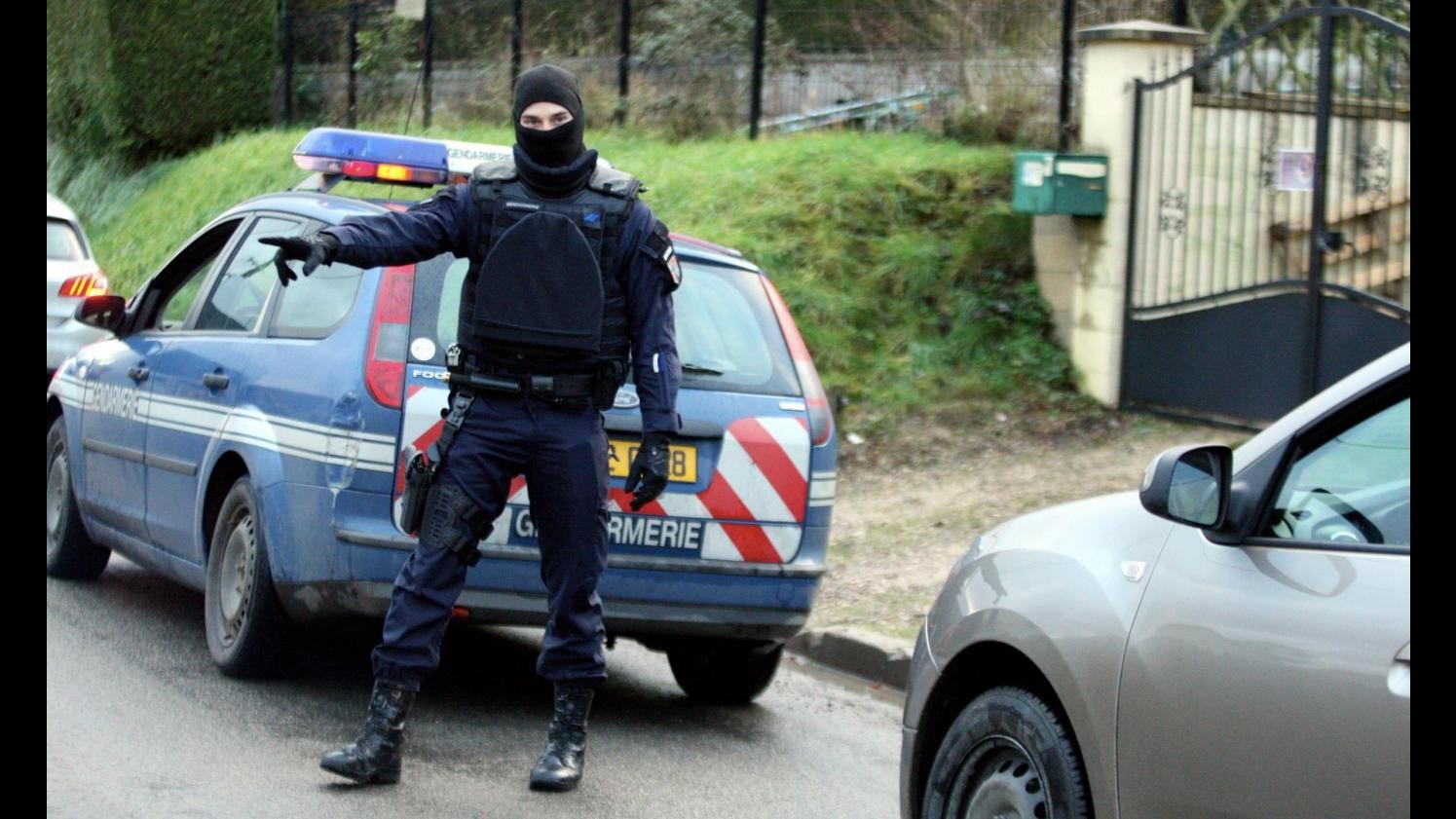 Charlie Hebdo, media: Un morto tra gli ostaggi. Gendarmeria smentisce