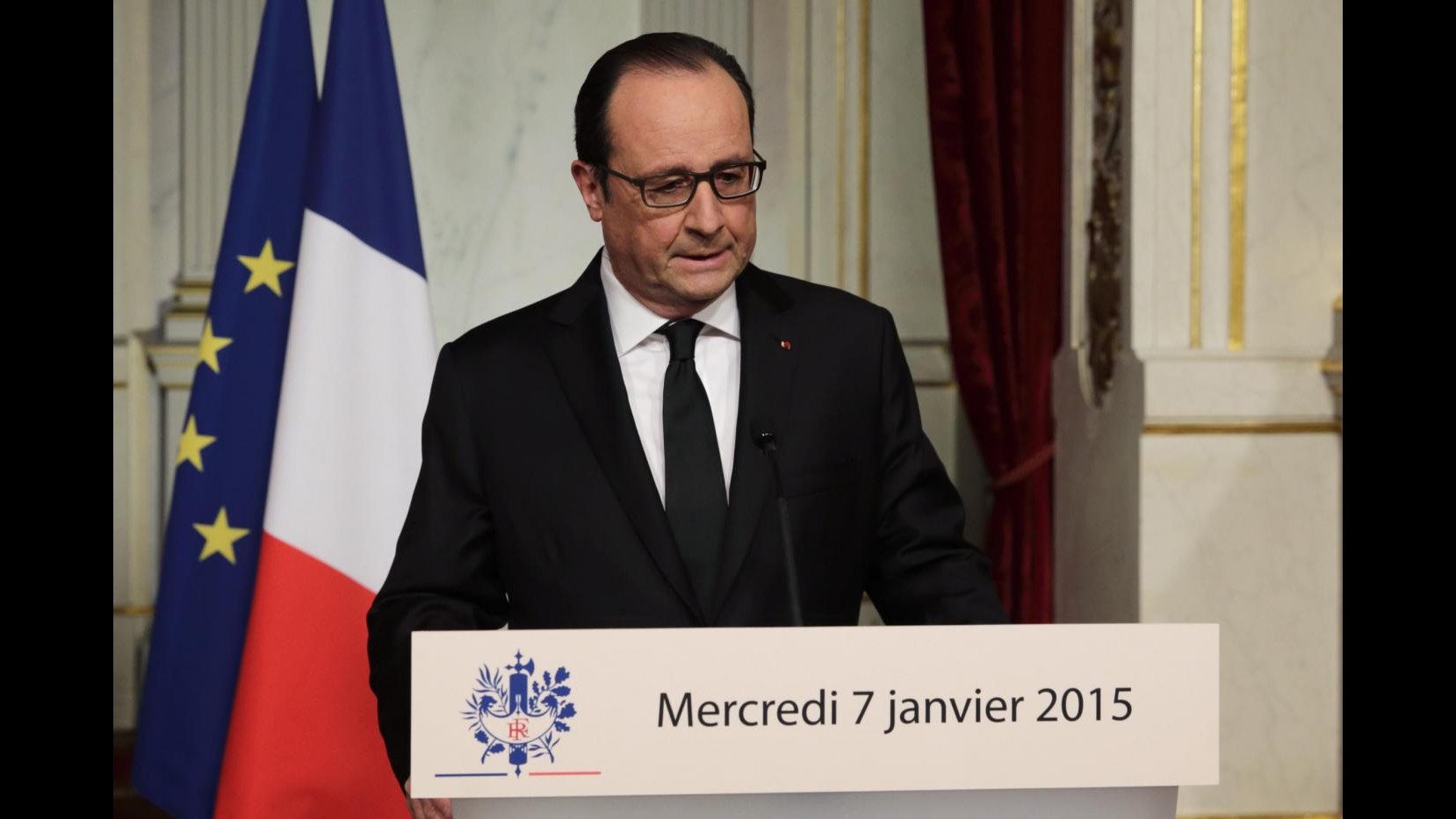 Charlie Hebdo, Hollande: Francia sa unirsi per difendere ideale di pace