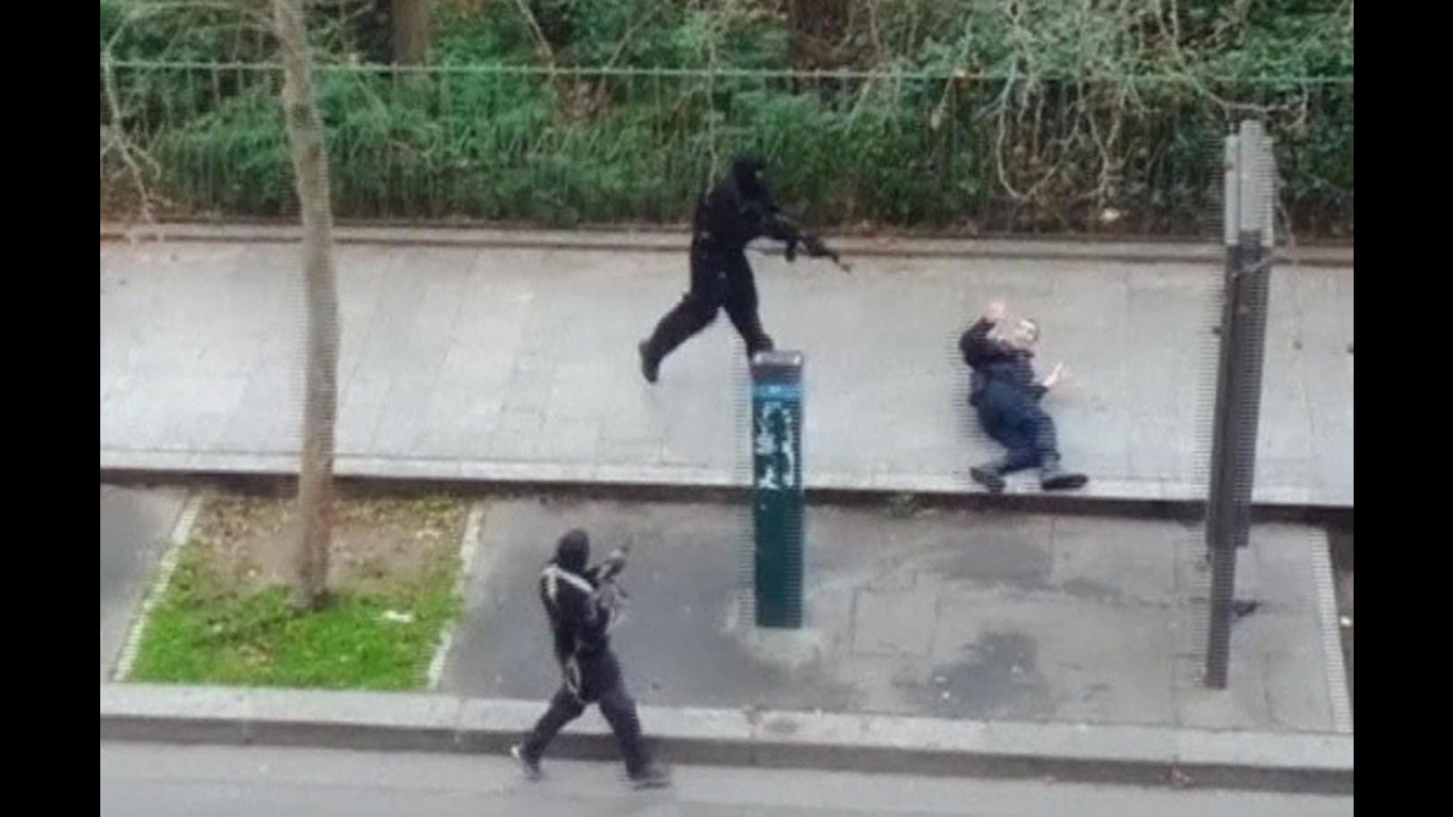 Charlie Hebdo, procura: 8 giornalisti tra le 12 vittime, 4 feriti gravi