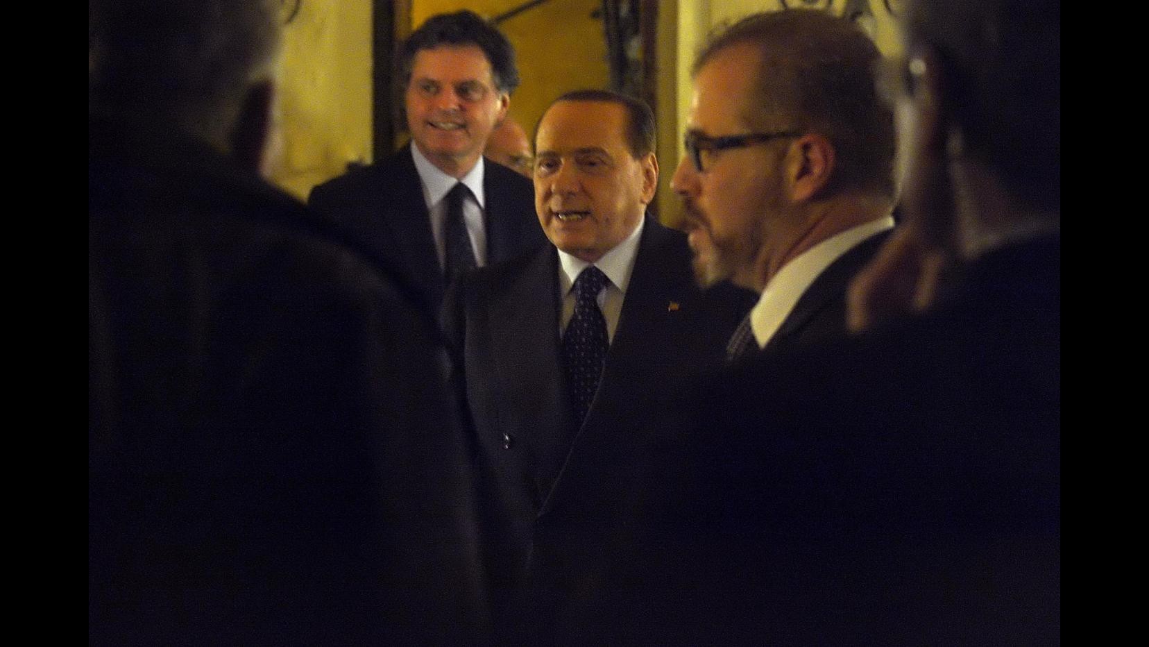 Charlie Hebdo, Berlusconi: Una follia che mette a rischio tutti noi