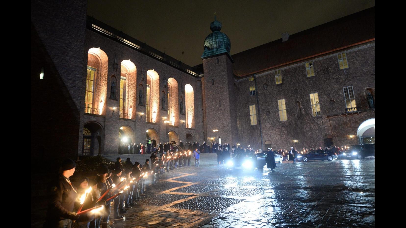 Svezia, borsa piena di dinamite trovata in parcheggio di Goteborg