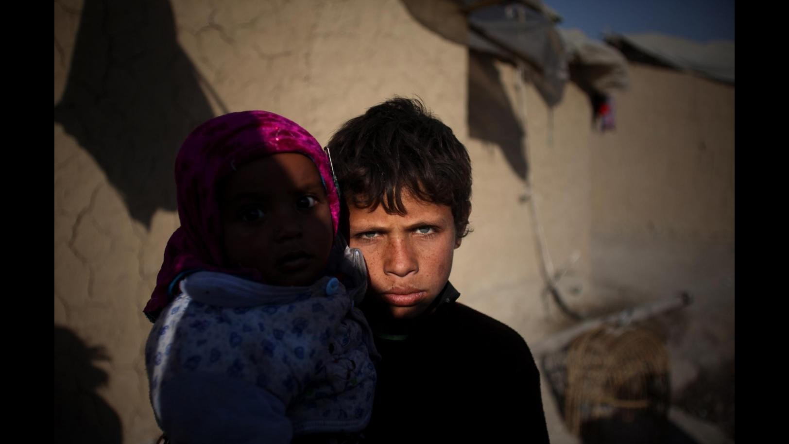 Afghanistan, esplode mina in provincia Kandahar: 10 bimbi feriti