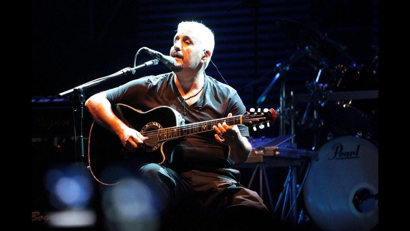 Addio a Pino Daniele, domani i funerali a Roma e a Napoli
