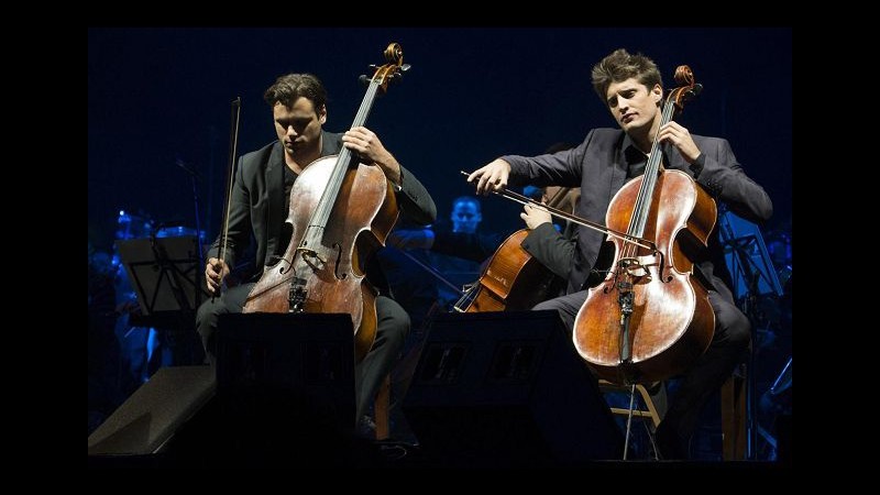 Musica, nuovo disco e 5 date in Italia a luglio per i 2Cellos