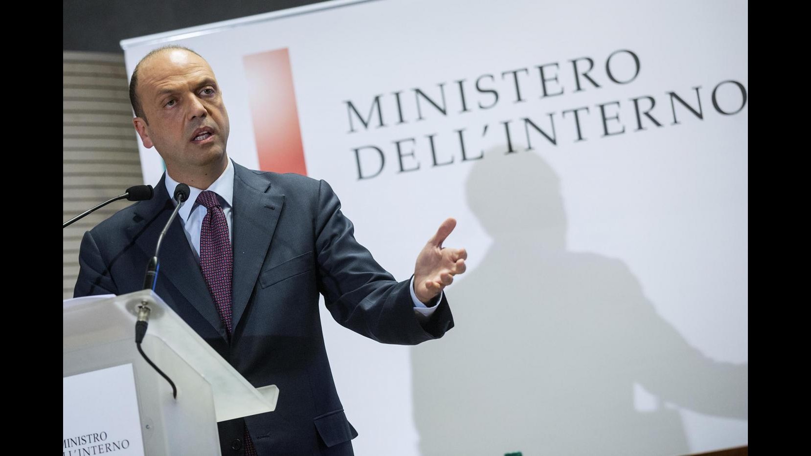 Alfano e Cantone firmano linee guida su imprese corrotte