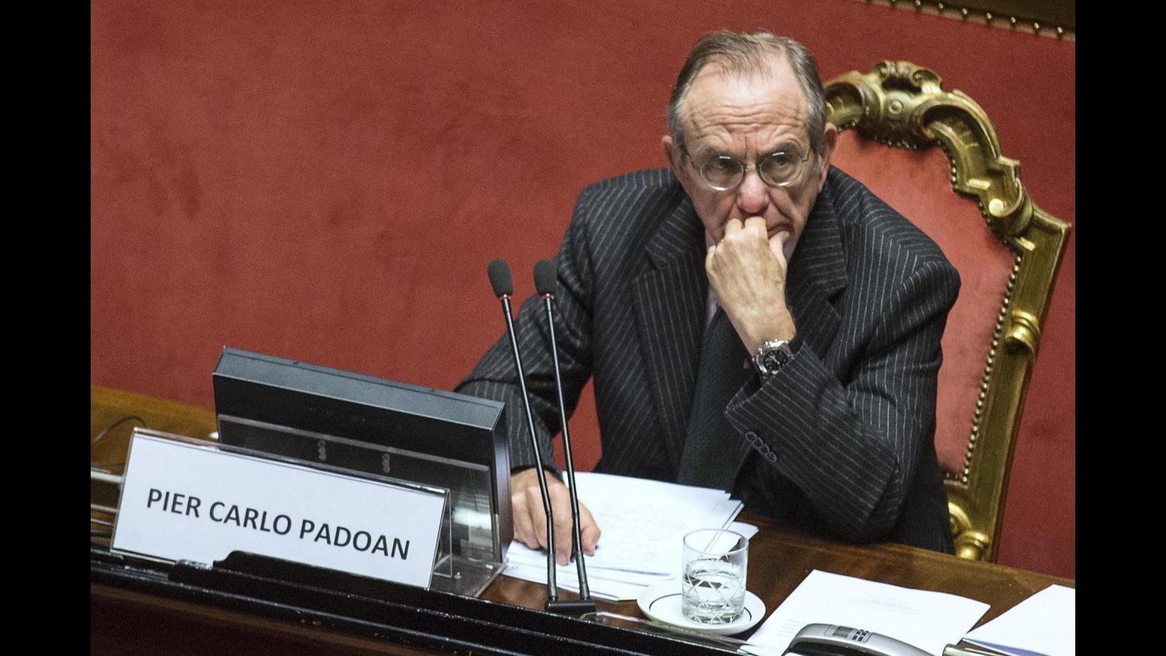 Padoan: Io al Colle? Ho già tanto da fare come ministro