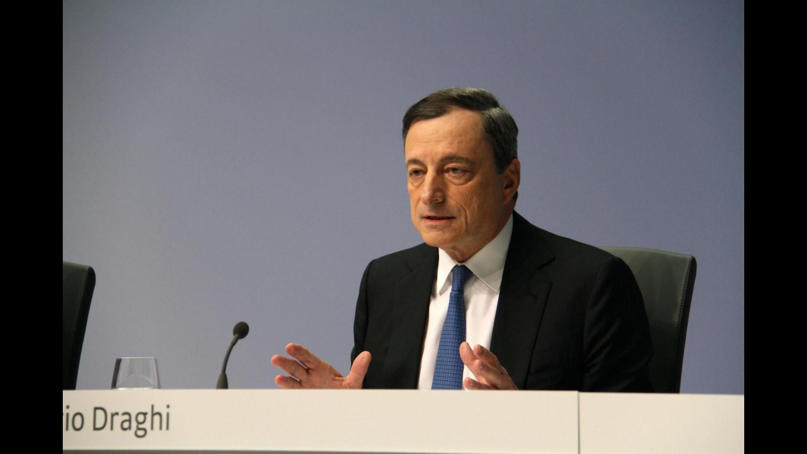 Grecia, Draghi: Pressione fiscale? È sotto la media di eurozona