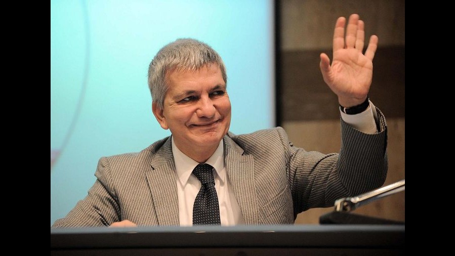 Grecia, Vendola: Vittoria Tsipras apre spiraglio e darà scossa a Italia