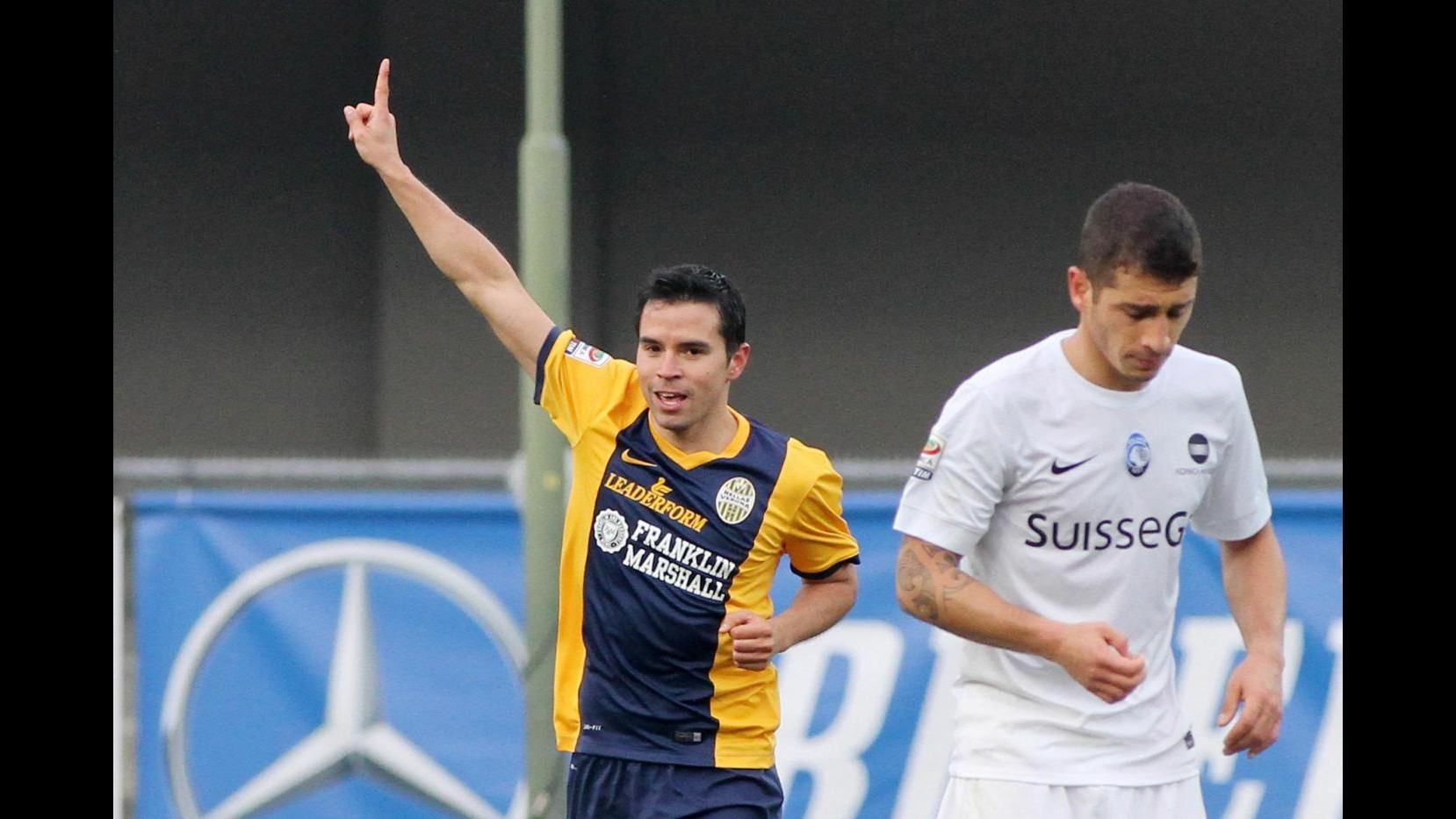 Serie A, il Verona trova il jolly Saviola: Atalanta ko 1-0