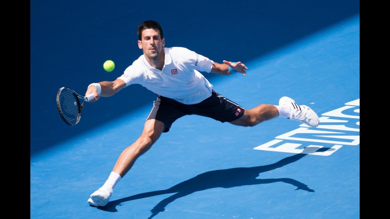 Tennis, Australian Open: Djokovic, Wawrinka e le Williams al terzo turno
