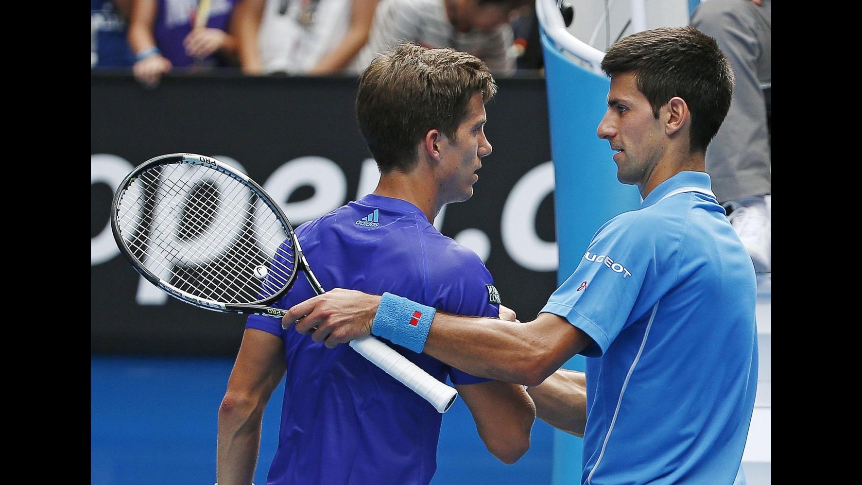 Tennis, Australian Open: esordio ok per Djokovic, Wawrinka e Raonic