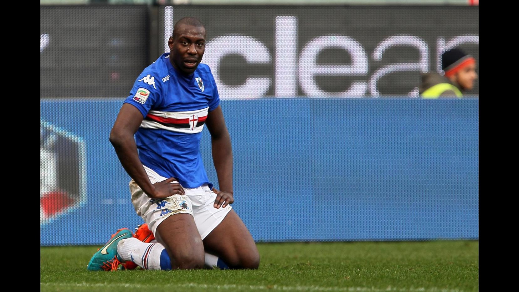 Sampdoria, tensione con Okaka: verso rottura con giocatore, club valuta sanzioni