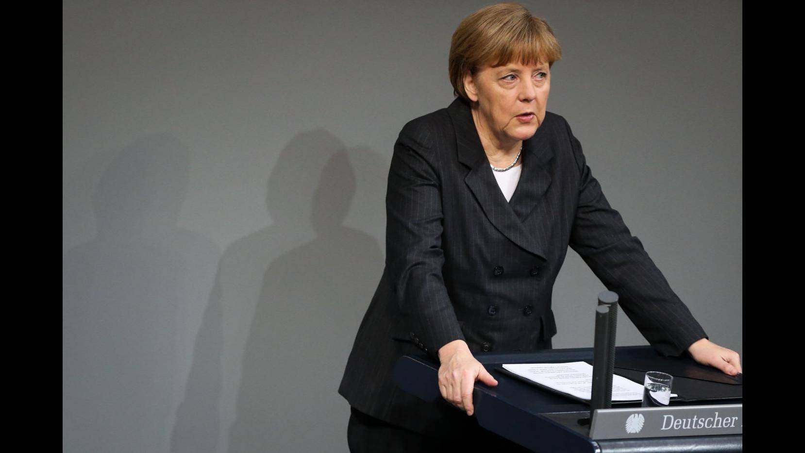 Bce, Merkel: Eurotower prende sue decisioni in modo autonomo