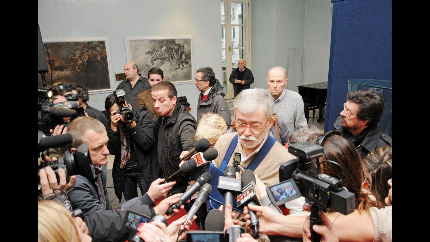 Cofferati: Pd alla frutta, silenzio di fronte a presunti brogli
