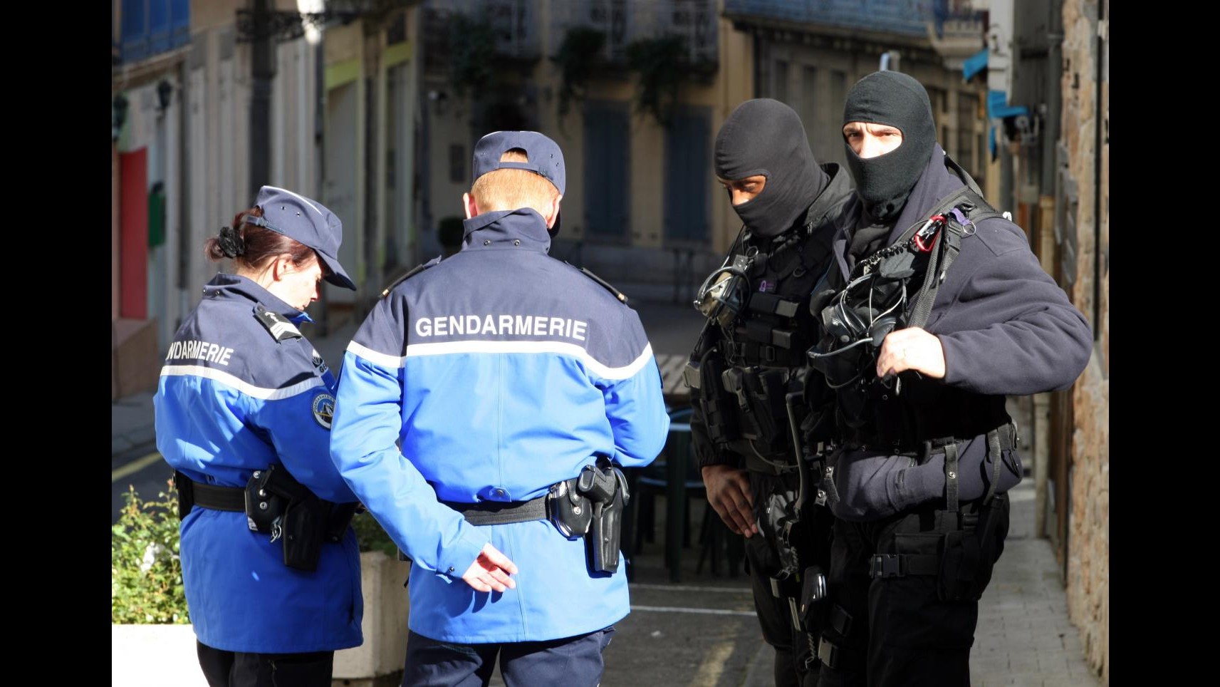 Francia, spari con kalashnikov a Marsiglia. Forse regolamento conti tra bande
