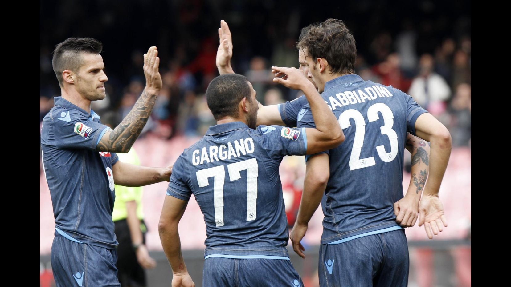 Serie A, Mertens-Gabbiadini stendono Udinese: Napoli continua la marcia, 3-1