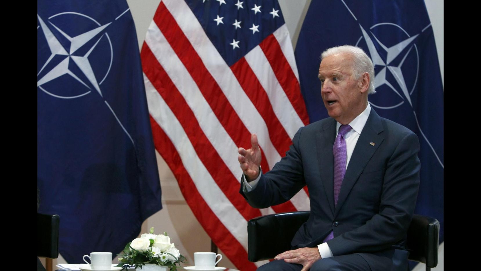 Ucraina, Biden: Continueremo a fornire assistenza su sicurezza a Kiev
