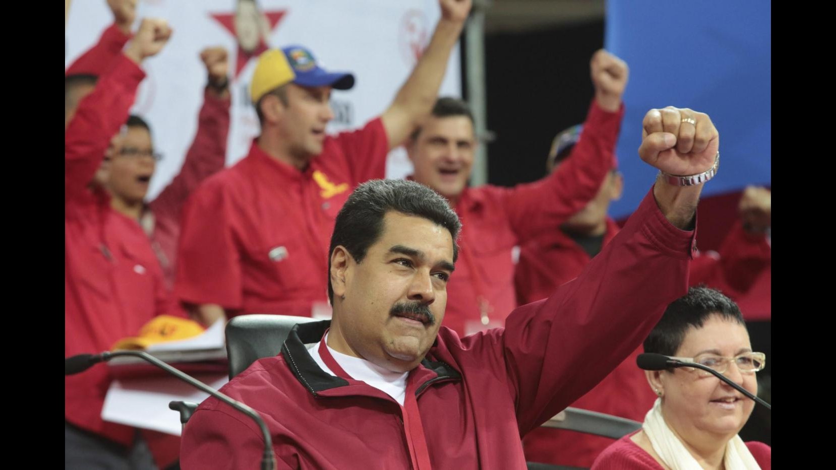 Venezuela, lunedì vertice Unasur dopo denuncia Maduro su tentativi destabilizzazione