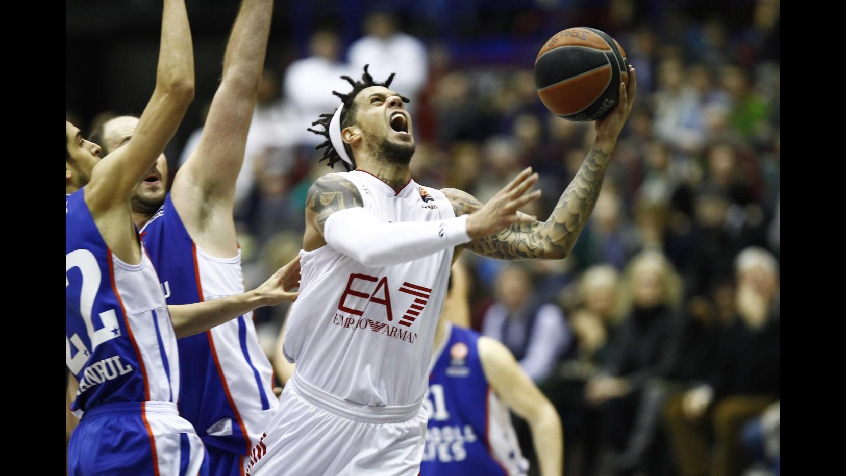 Basket, Eurolega: Milano cade in casa ed è quasi fuori, Efes passa 73-71