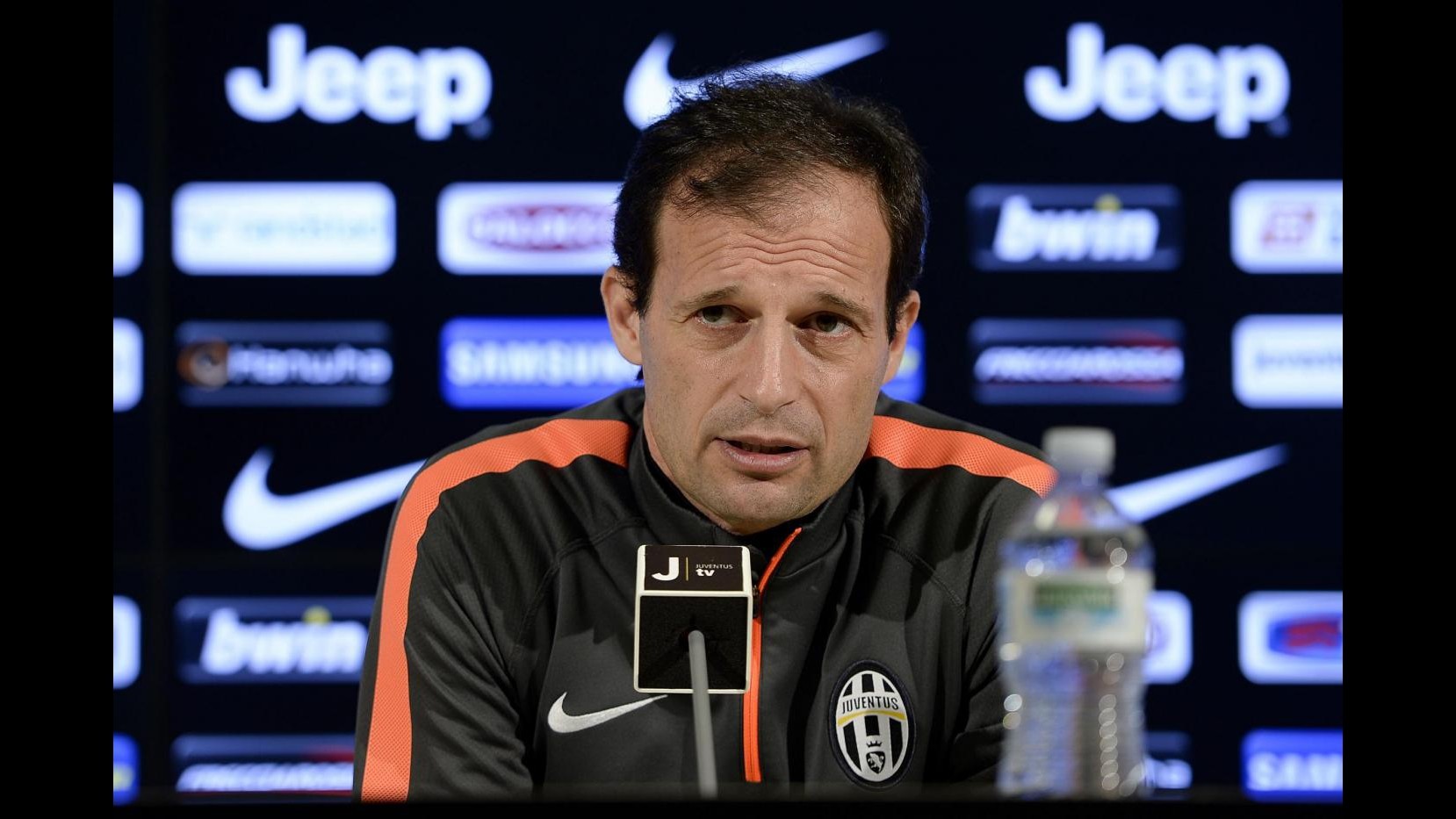 Juventus, Allegri: Campionato non è vinto, Milan può andare in Europa