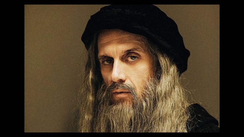 Teatro, tournèe internazionale per Leonardo Da Vinci di Finazzer Flory