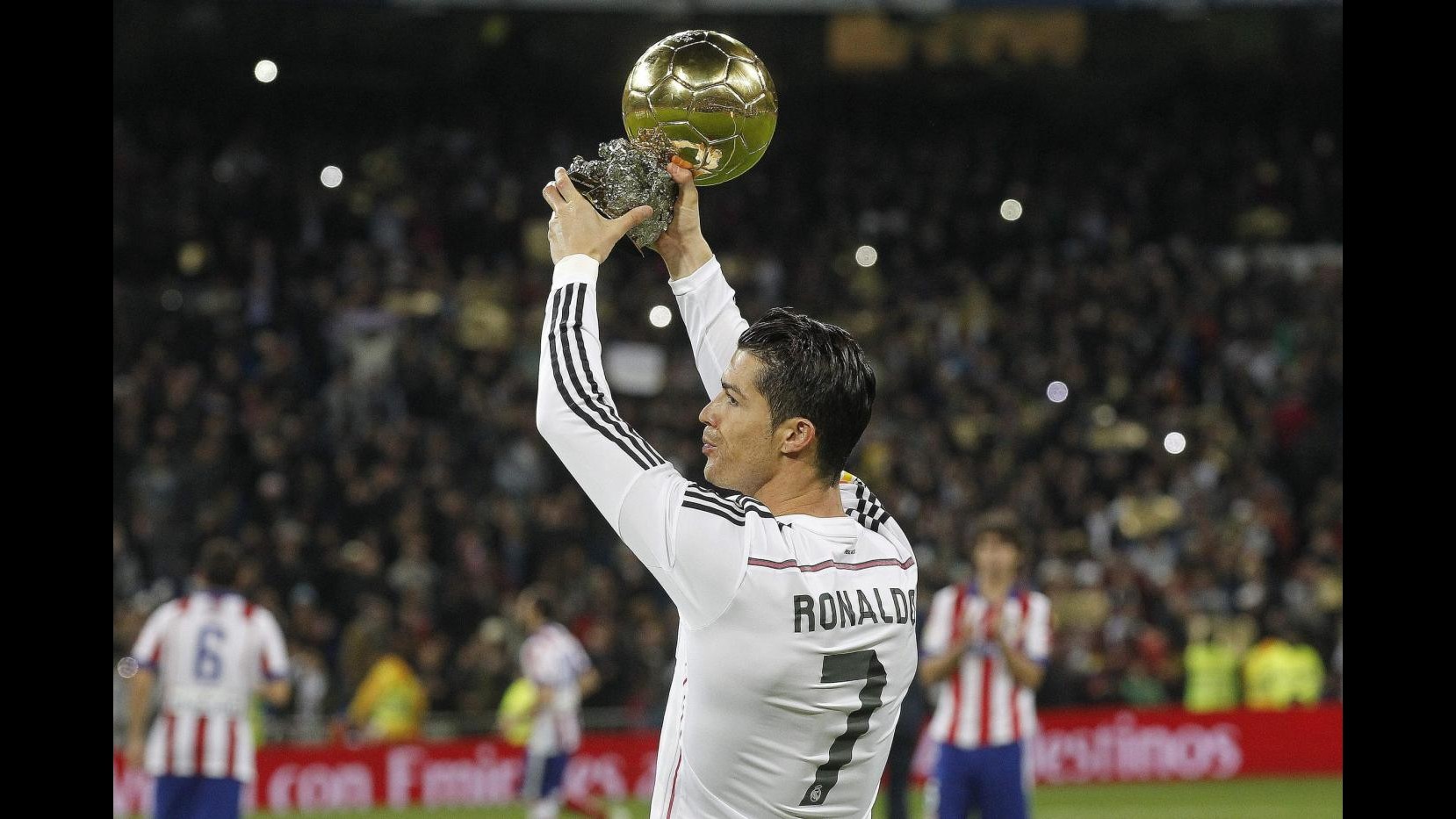 Agente Cristiano Ronaldo: Per comprarlo servono 400 milioni, è il migliore al mondo