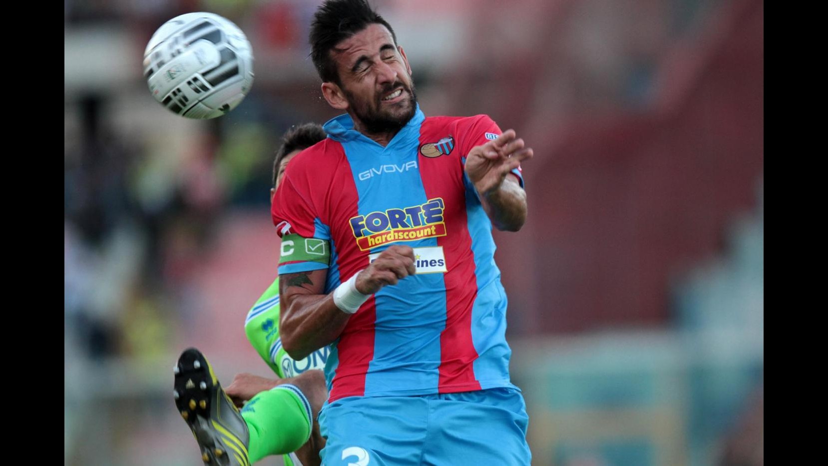 Calcio, Roma: difensore Spolli in prestito dal Catania