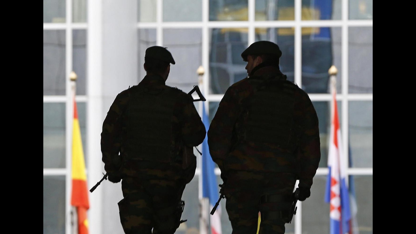 Belgio, media: Allarme bomba, evacuati edifici Parlamento Ue