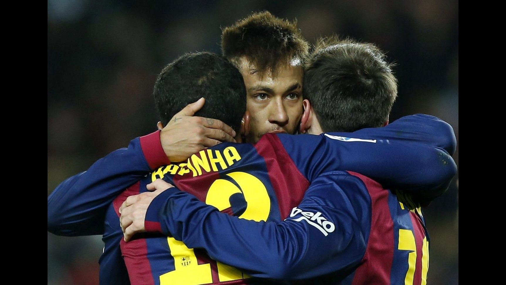 Calcio, Liga: Barça batte a fatica Villarreal e resta a -1 da Real