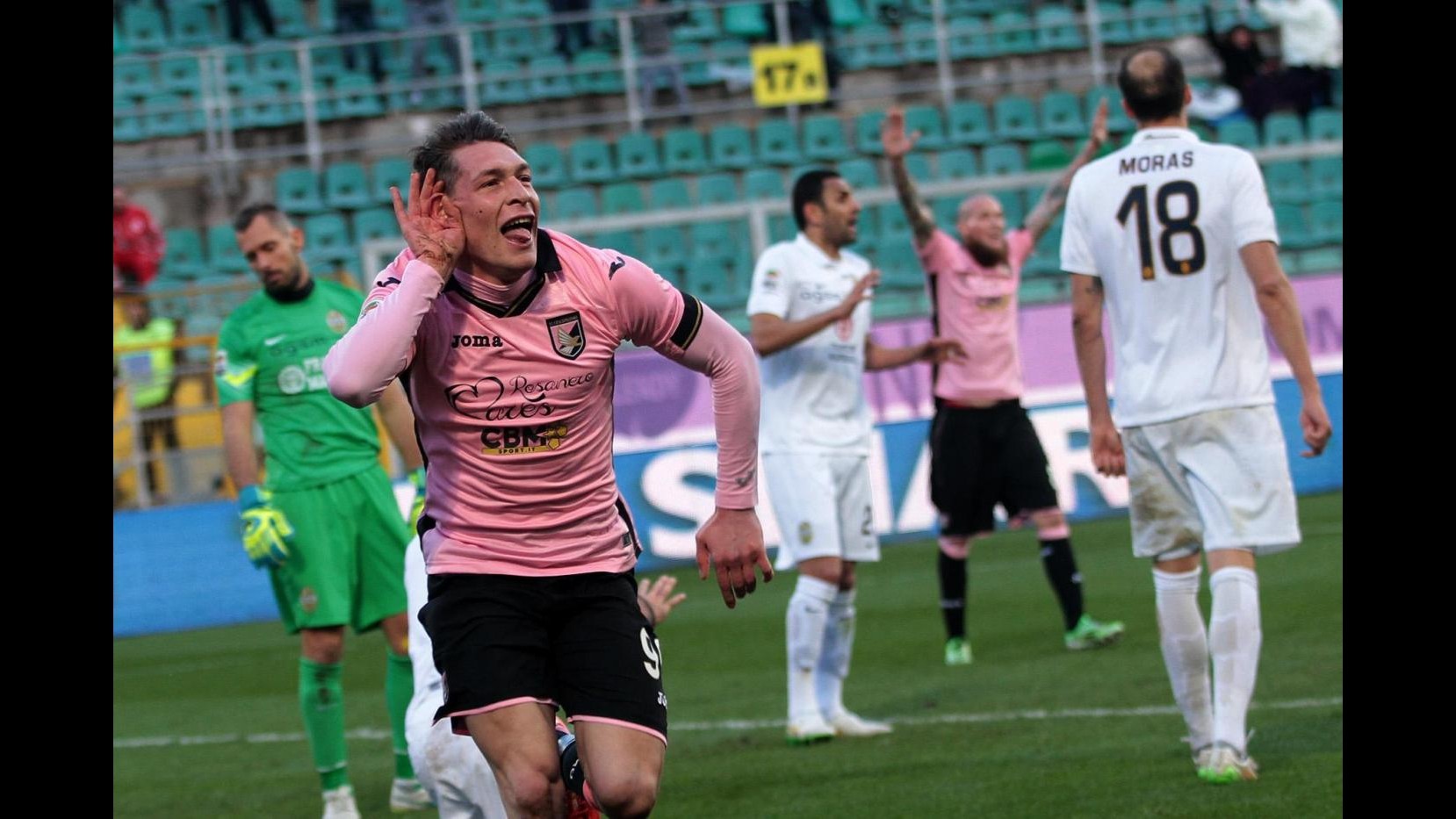 Serie A, Palermo non si ferma più: Dybala e Belotti stendono Verona