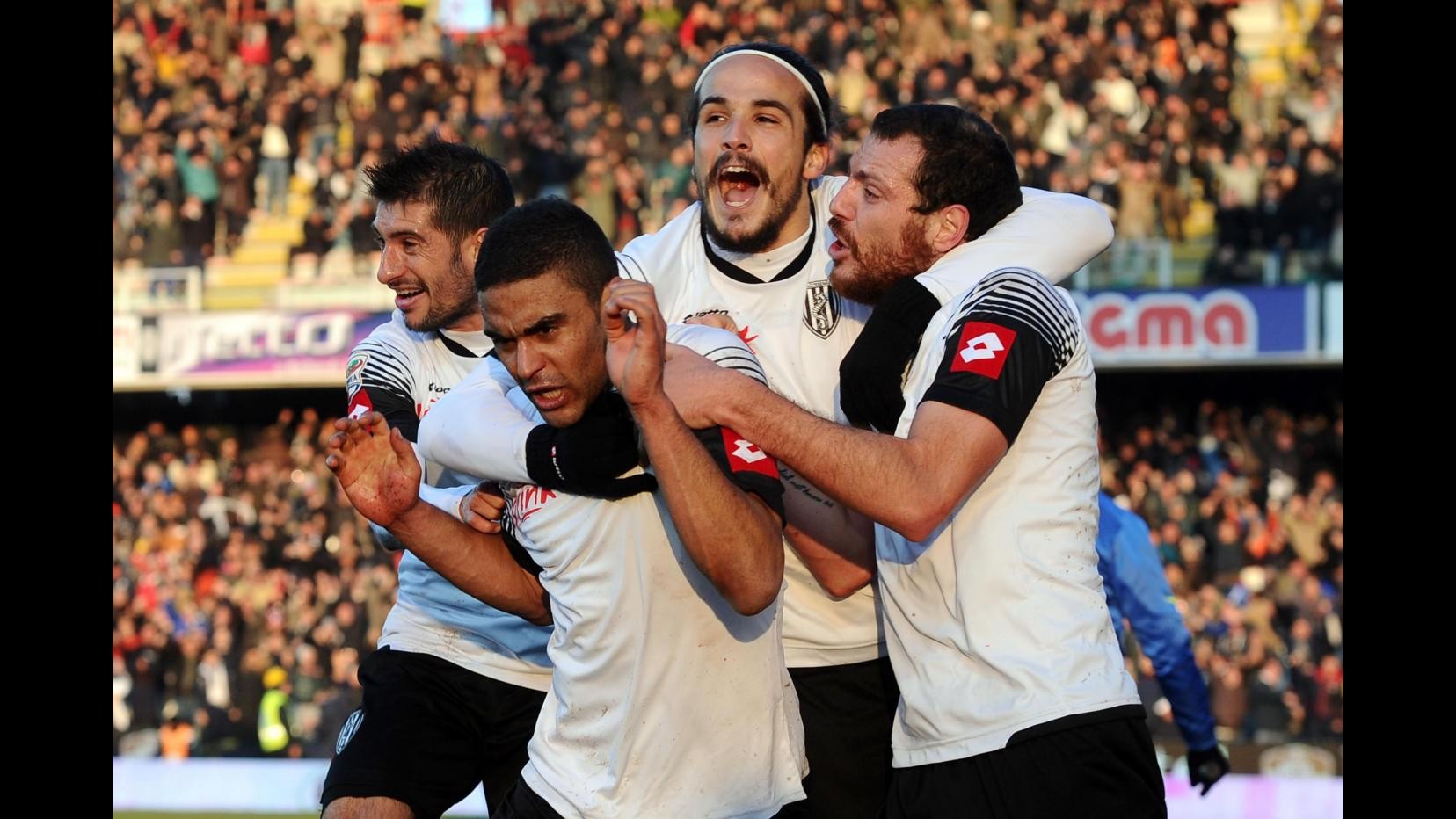 Serie A, orgoglio Cesena: Lazio ko 2-1 e terzo posto più lontano