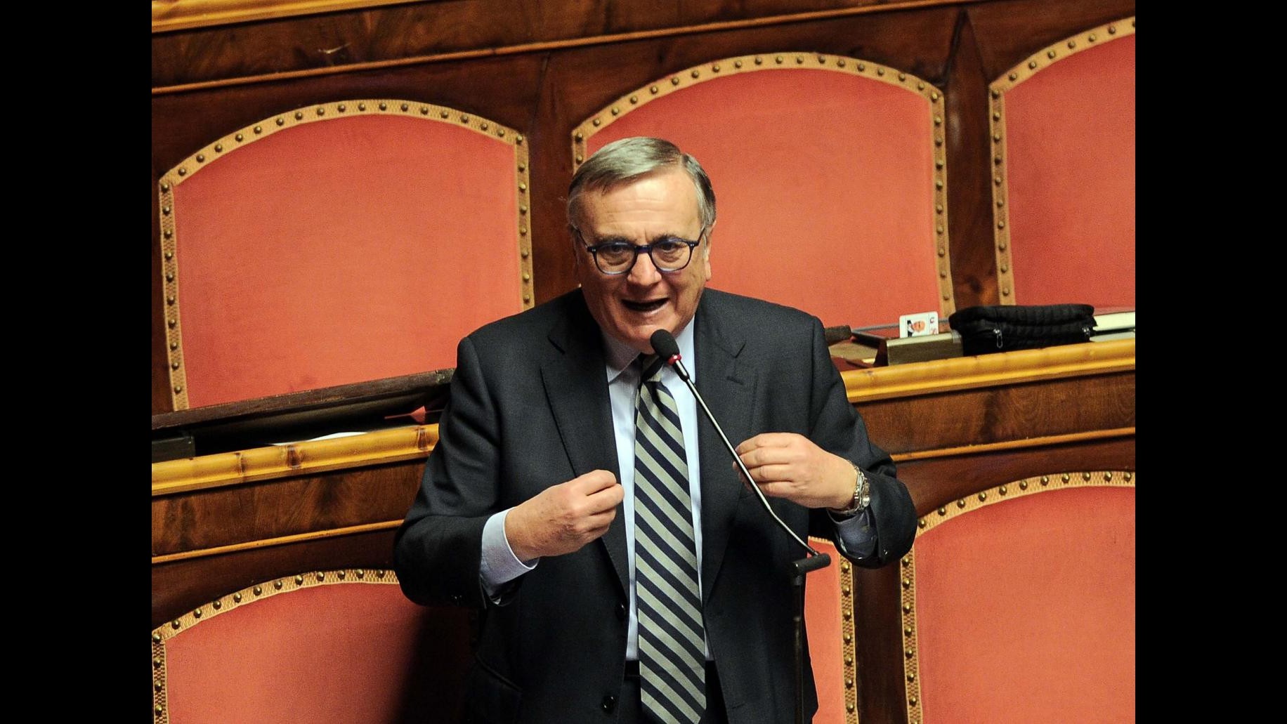 Quirinale, Sacconi si dimette da capogruppo Ap Senato