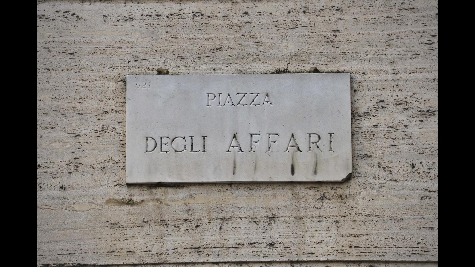 Borsa, gli italiani continuano a preferire le obbligazioni