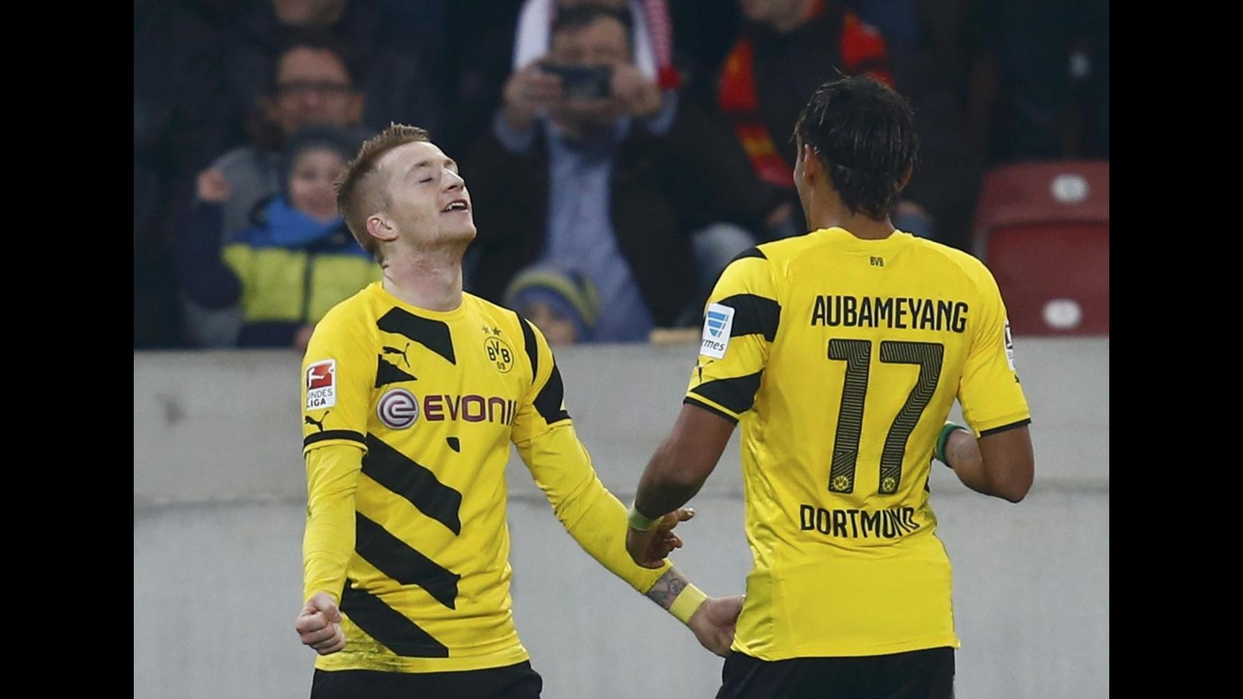 Bundesliga, Juve avvisata: Borussia Dortmund corsaro a Stoccarda 3-2