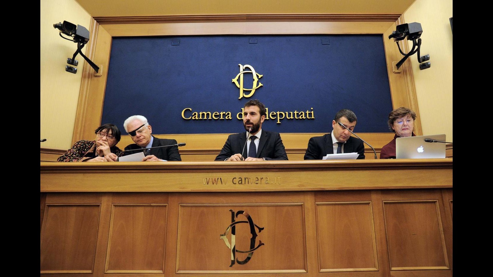 Medioriente, Sel: Sì a riconoscimento Palestina. Mozioni separate per Pd e Ap
