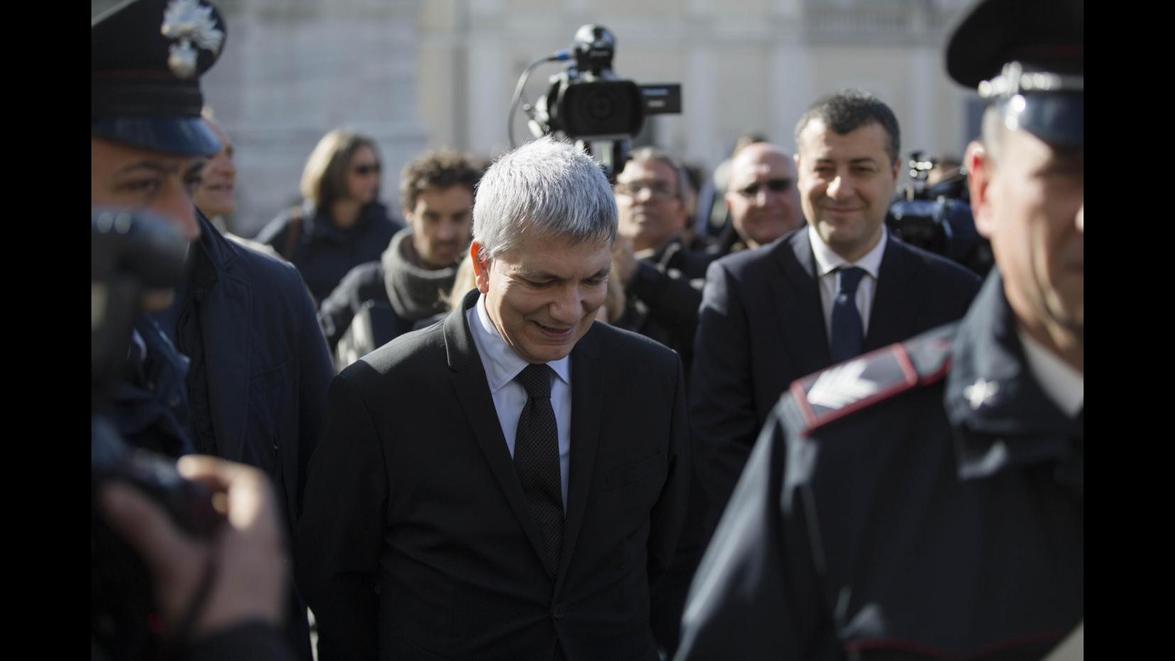 Riforme, Vendola: Parlamento umiliato, Renzi ci rispetti