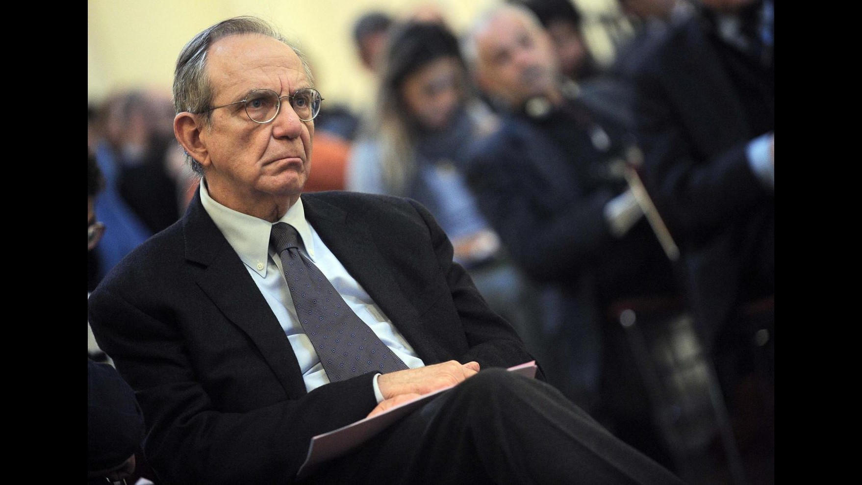 Padoan: 2015 anno decisivo per sviluppo, Italia farà la sua parte