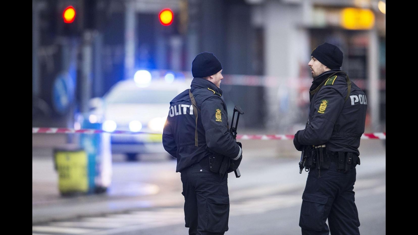Danimarca, media: Raid polizia a Copenaghen, 4 arresti